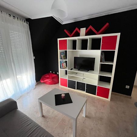 Apartamento Herreria Caldas De Reis Bagian luar foto