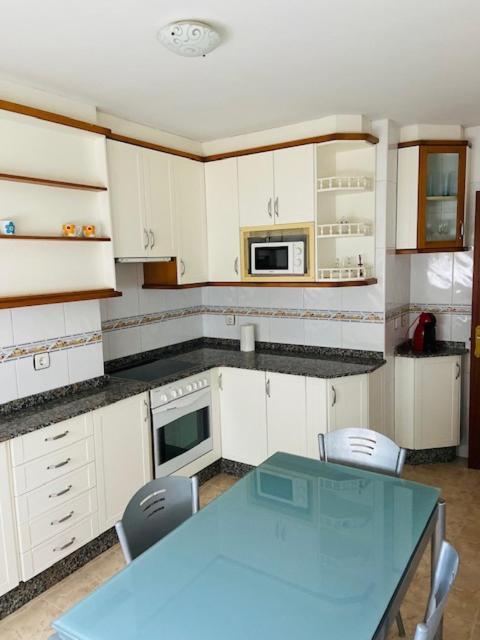 Apartamento Herreria Caldas De Reis Bagian luar foto