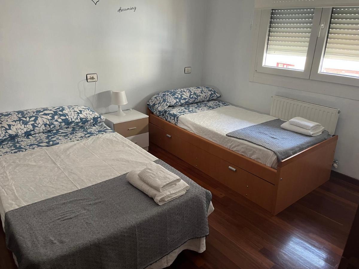 Apartamento Herreria Caldas De Reis Bagian luar foto